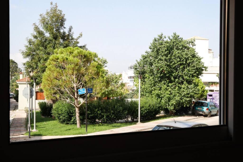 Cozy Apartment Near Airport Koropi Exterior foto